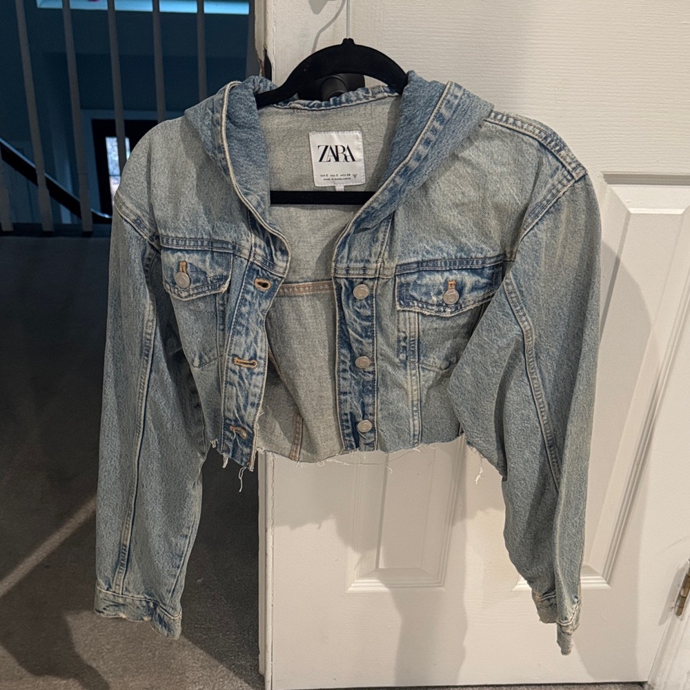 Zara Light Blue Cropped Denim Jacket